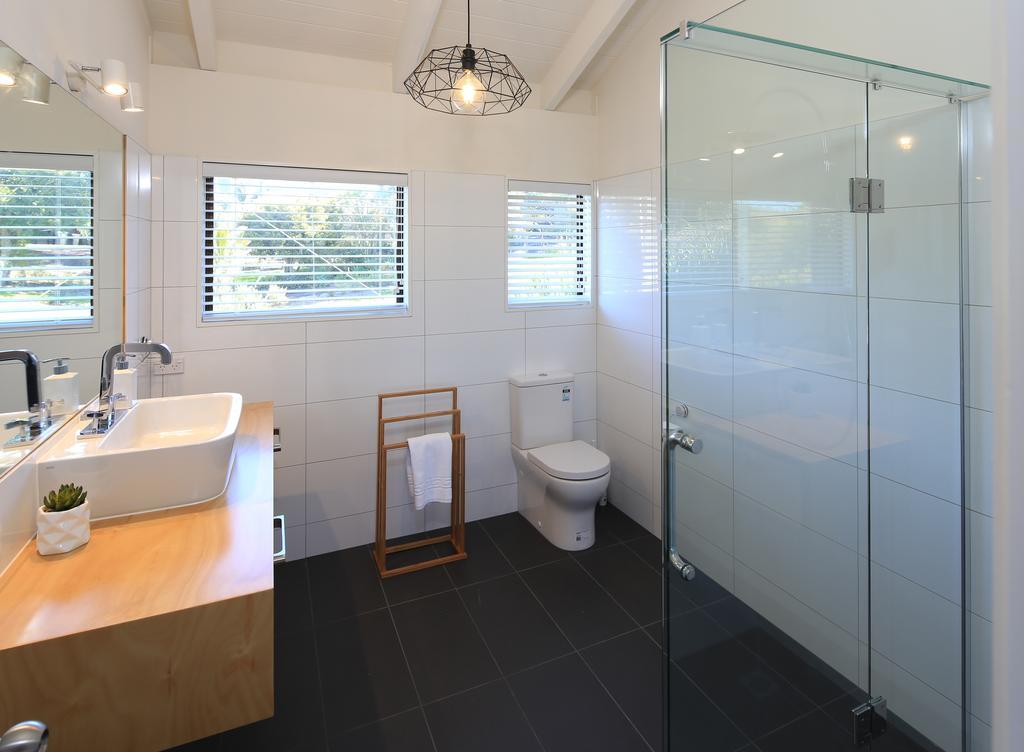 Church Bay Views - Stay Waiheke Oneroa Luaran gambar